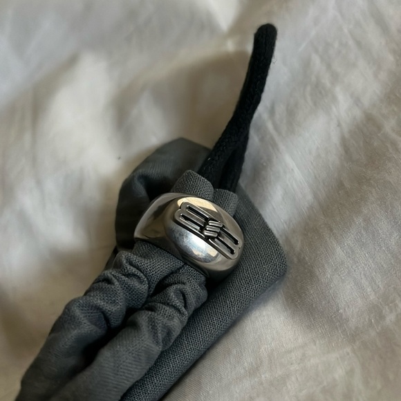 BB Icon Signet Ring in Antique Silver Brass - Picture 2 of 5